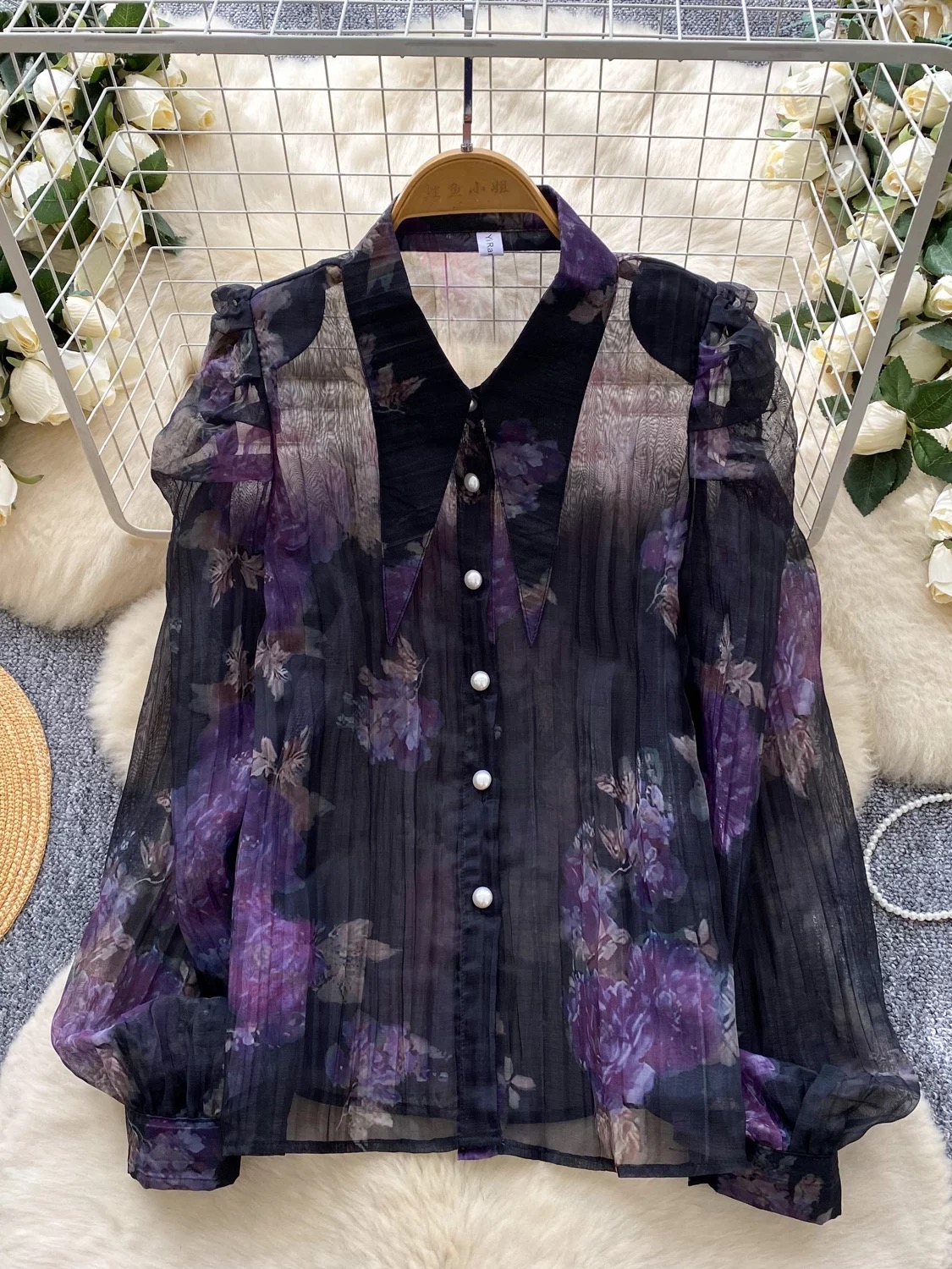 Passionate embrace blouse BE403 images